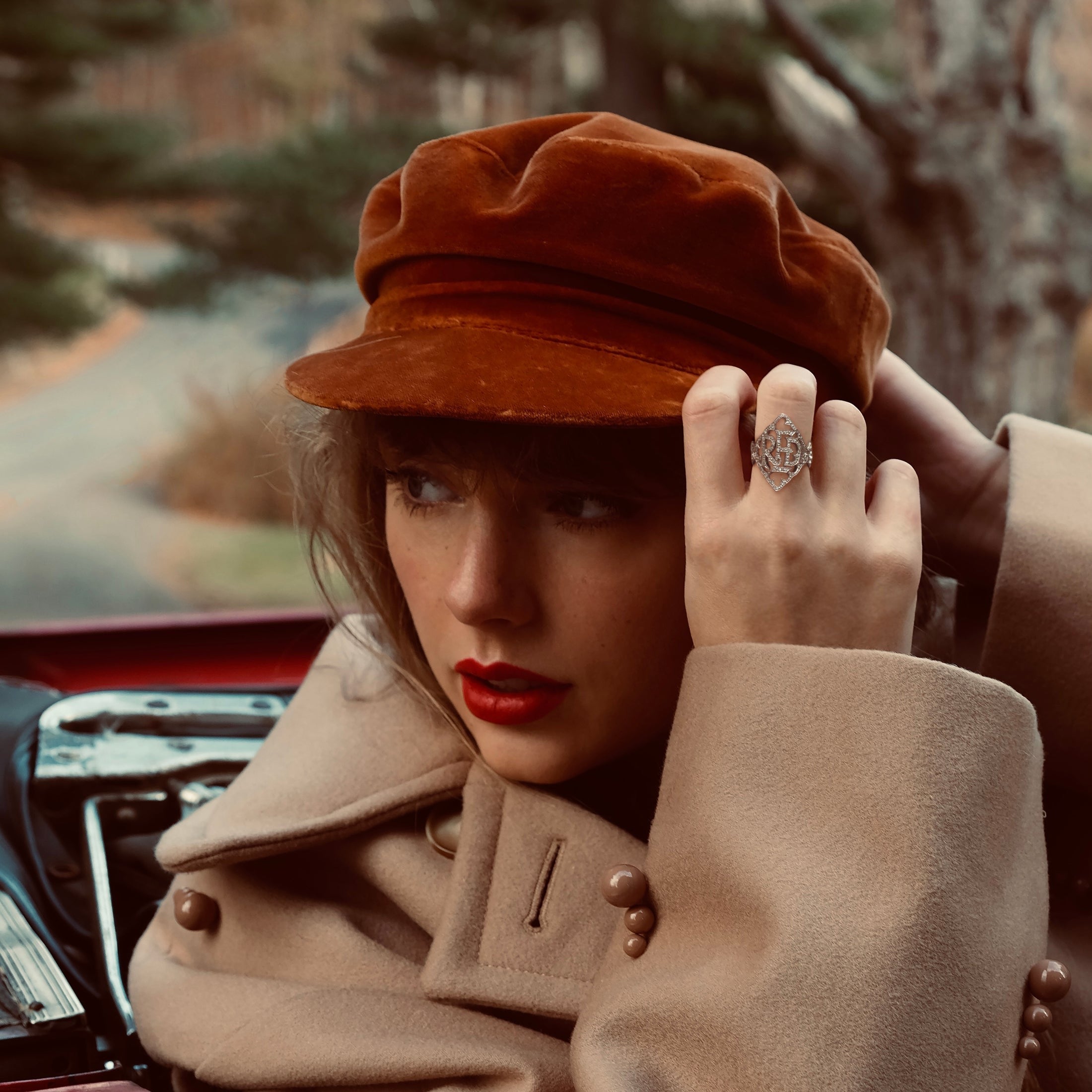 Red (Taylor's Version) – Plastic Books